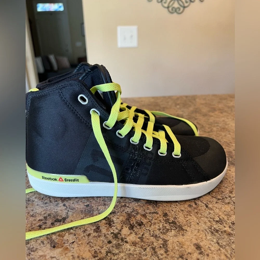 NWOT-Reebok-CrossFit Tennis shoes - Picture 4 of 13